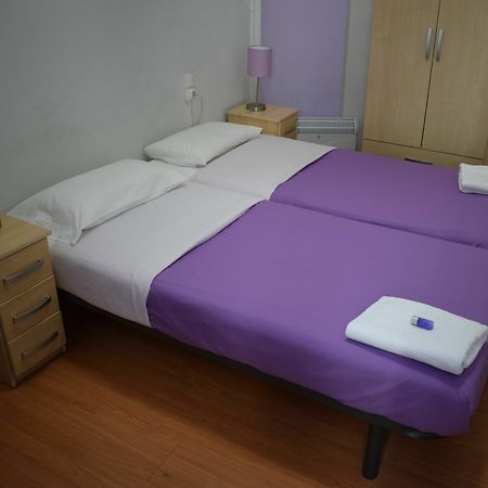 Hostal Mimi Las Ramblas Barcelona Exteriör bild