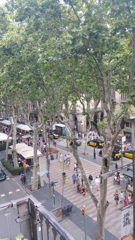 Hostal Mimi Las Ramblas Barcelona Rum bild