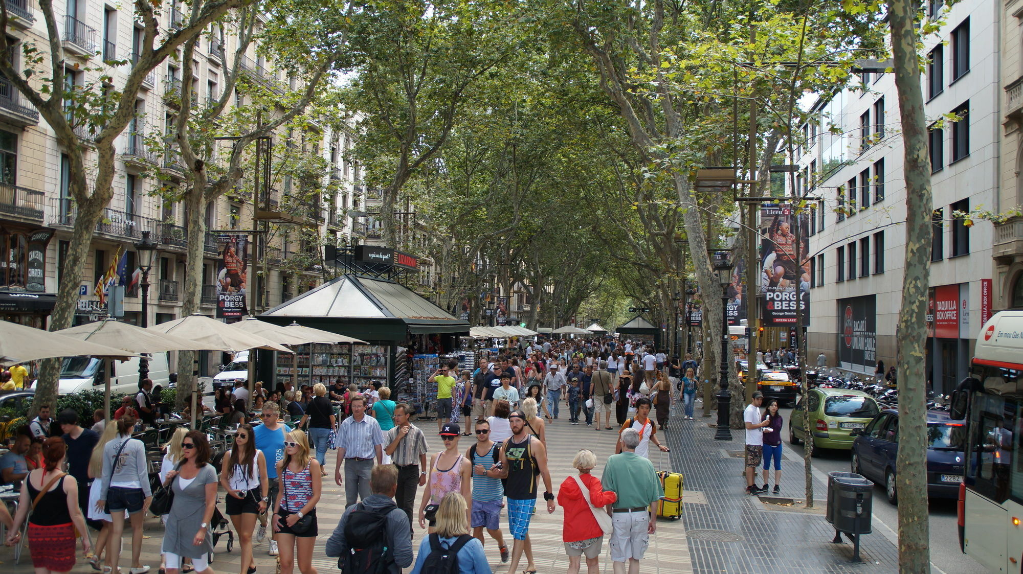 Hostal Mimi Las Ramblas Barcelona Exteriör bild
