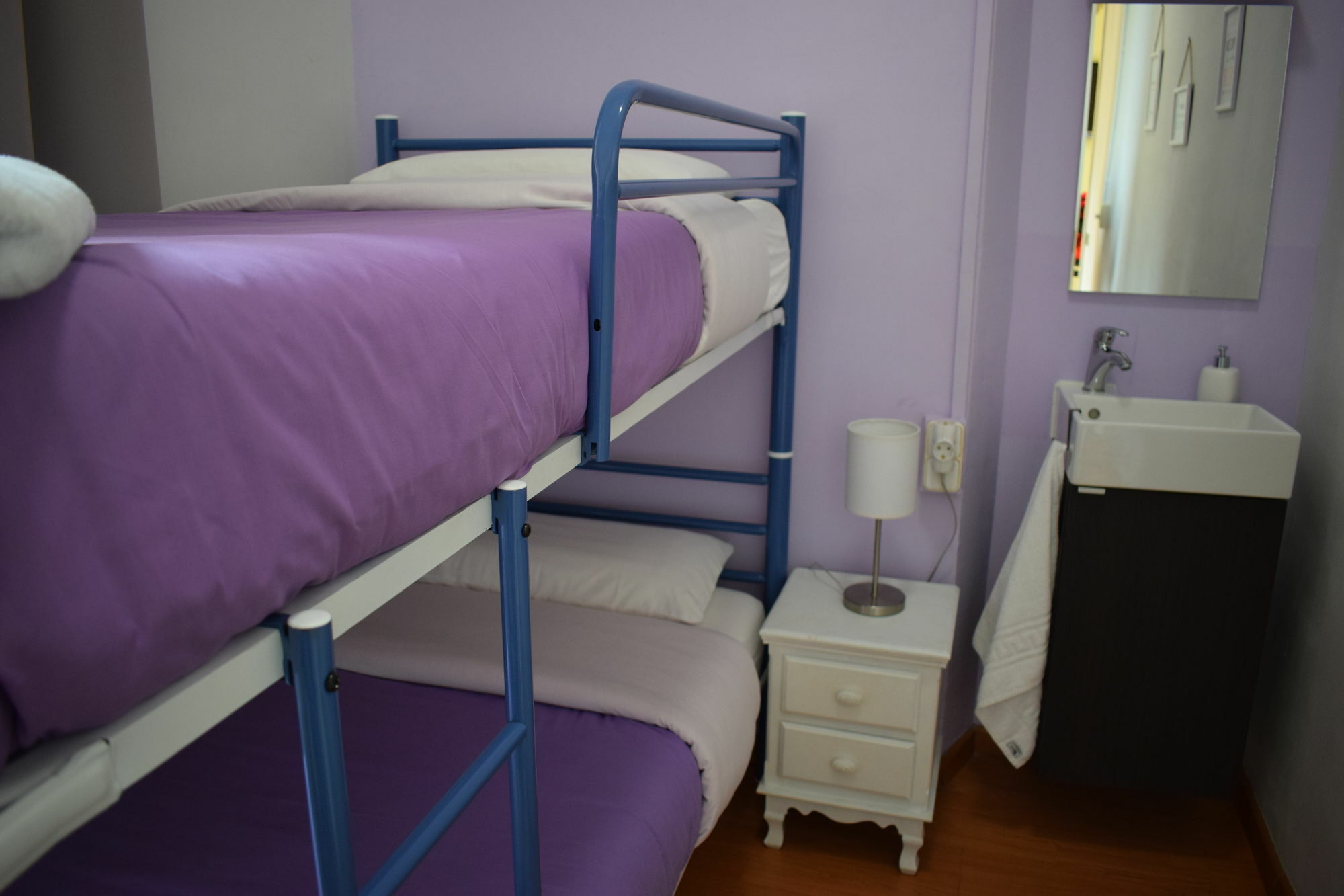 Hostal Mimi Las Ramblas Barcelona Exteriör bild