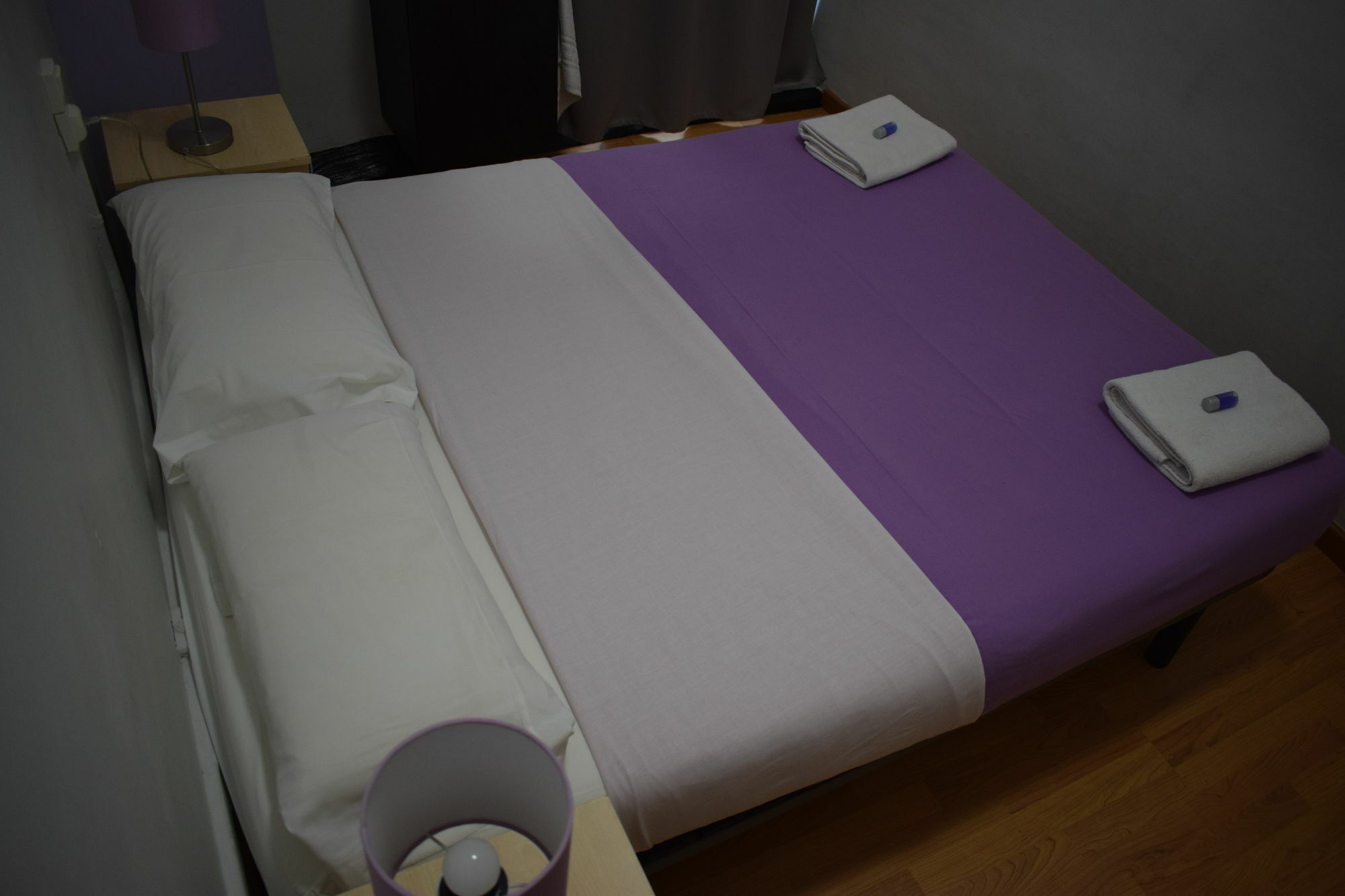 Hostal Mimi Las Ramblas Barcelona Exteriör bild