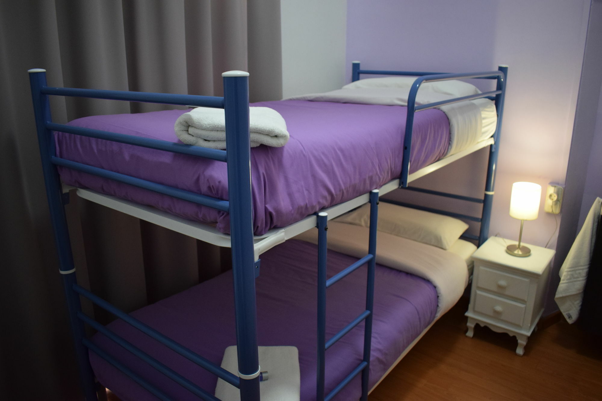 Hostal Mimi Las Ramblas Barcelona Exteriör bild